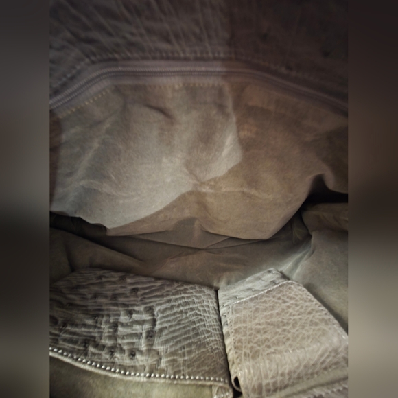 JRA - Elegant Gray Ostrich Leather Bag - Picture 6 of 10